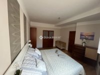 Eladó téglalakás, Szegeden 122 M Ft, 6 szobás