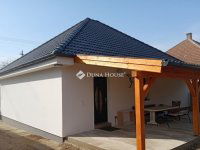 Eladó családi ház, Maglódon 95 M Ft, 4 szobás