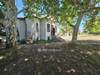 Eladó családi ház, Tabdin 95 M Ft, 45 szobás