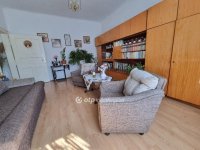 Eladó családi ház, Pápateszéren 43.99 M Ft, 2 szobás