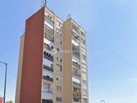 Eladó panellakás, Hatvanban 40 M Ft, 2 szobás