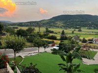 Eladó családi ház, Esztergomban 199 M Ft, 6 szobás