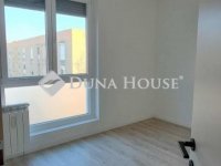 Eladó panellakás, Pécsett 51.9 M Ft, 2 szobás