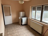 Eladó családi ház, Sárbogárdon 43.9 M Ft, 7 szobás