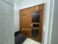 Eladó ikerház, Fertőszentmiklóson 350 M Ft, 9+3 szobás