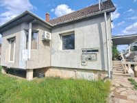 Eladó családi ház, Tápiószecsőn 68 M Ft, 4 szobás