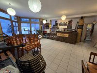 Eladó üzlethelyiség