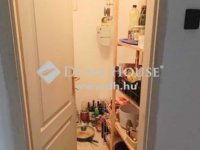 Eladó családi ház, Szentendrén 119.9 M Ft, 4 szobás