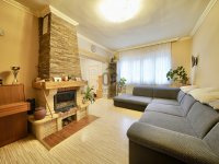 Eladó sorház, Solymáron 174.9 M Ft, 5 szobás