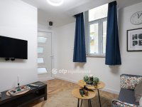 Eladó téglalakás, VI. kerületben 48 M Ft, 2 szobás