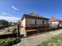 Eladó családi ház, Gyulán 32 M Ft, 2 szobás