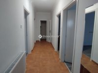 Eladó családi ház, Bodajkon 75 M Ft, 4 szobás