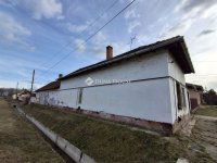 Eladó családi ház, Karcagon 15 M Ft, 2 szobás