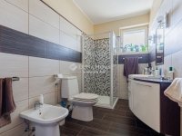 Eladó családi ház, XVI. kerületben 429 M Ft, 6 szobás