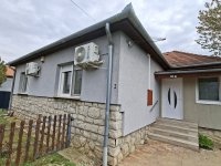 Eladó családi ház, Dombóváron 54.5 M Ft, 3 szobás