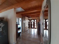 Eladó családi ház, Mogyoródon 220 M Ft, 6 szobás