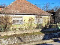 Eladó családi ház