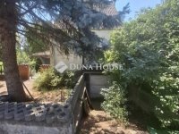 Eladó családi ház, Úrin 74.9 M Ft, 6 szobás