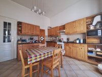 Eladó családi ház, Szombathelyen 110 M Ft, 5 szobás
