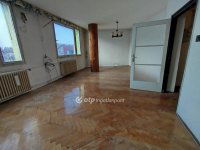 Eladó téglalakás, Pécsett 59.8 M Ft, 3 szobás