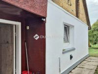 Eladó családi ház, Szegeden 33.8 M Ft, 1 szobás