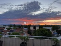 Eladó téglalakás, X. kerületben 129.9 M Ft, 3 szobás