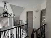 Eladó családi ház, Bocskaikerten 122.9 M Ft, 3 szobás