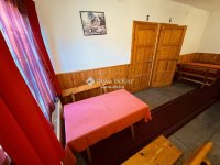 Eladó családi ház, Pilisszentlászlón 225 M Ft, 3+3 szobás