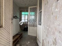 Eladó családi ház, Vecsésen 48 M Ft, 2 szobás