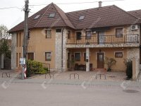 Eladó téglalakás, Székesfehérvárott 74.99 M Ft, 4 szobás