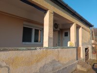 Eladó családi ház, Rózsaszentmártonon 21.5 M Ft, 2 szobás