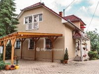 Eladó családi ház, Egerben 139 M Ft, 7 szobás