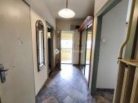 Eladó családi ház, Szentendrén 196 M Ft, 6+3 szobás