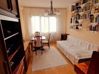 Eladó panellakás, III. kerületben 89 M Ft, 3 szobás