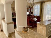 Eladó családi ház, Pencen 119 M Ft, 4+2 szobás