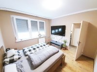 Eladó panellakás, Oroszlányban 25.9 M Ft, 2 szobás