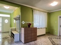 Eladó családi ház, Füzesabonyban 74 M Ft, 6 szobás