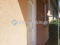 Eladó ikerház