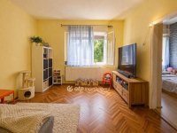 Eladó családi ház, Kunszentmiklóson 94.99 M Ft, 5 szobás