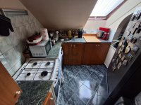 Eladó téglalakás, Cegléden 41.9 M Ft, 3 szobás