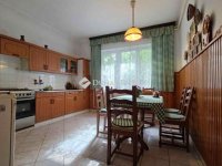 Eladó családi ház, Szombathelyen 75.99 M Ft, 5 szobás
