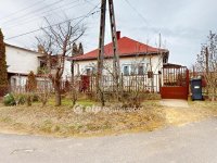 Eladó családi ház, Nyírbátorban 45.5 M Ft, 2 szobás