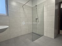 Eladó téglalakás, Szombathelyen 72.5 M Ft, 1+2 szobás