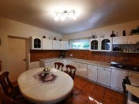 Eladó családi ház, Dunaharasztin 129.9 M Ft, 5 szobás