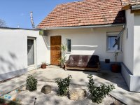 Eladó családi ház, Hódmezővásárhelyen 45 M Ft, 3 szobás