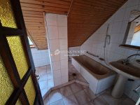 Eladó családi ház, Budapesten, III. kerületben 199 M Ft