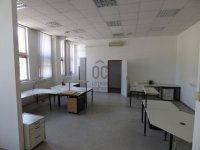 Eladó üzlethelyiség