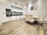 Kiadó téglalakás, albérlet, Pakson 250 E Ft / hó, 2 szobás