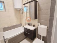 Eladó téglalakás, Pécsett 45.9 M Ft, 1 szobás