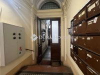 Eladó téglalakás, VI. kerületben 79.9 M Ft, 2 szobás